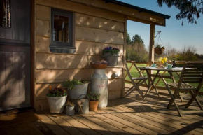 Cedarwood, an intimate and romantic cabin for two.